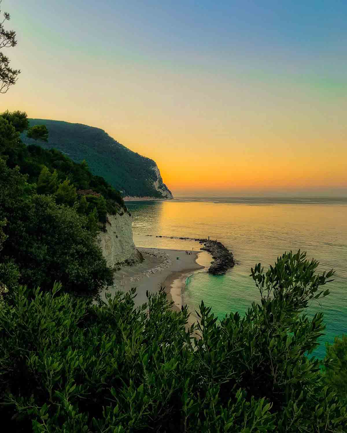 Sirolo Cosa Vedere A Sirolo Borgandoit